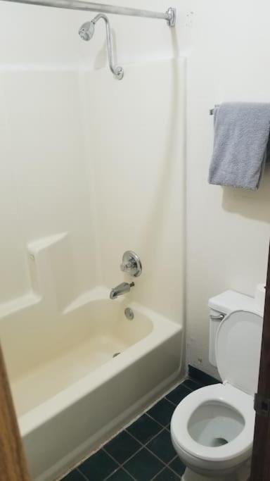 Osu Queen Bed 217 Wi-fi Apartment